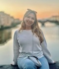 Rencontre Femme : Mila, 48 ans à France  Антиб 